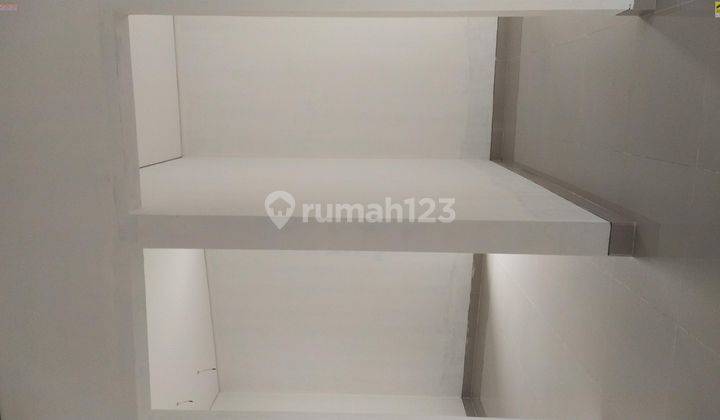 Rumah 2 Lantai Baru Unfurnished SHM di Jatisampurna, Bekasi 2