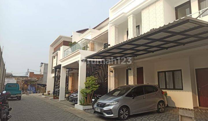 Rumah 2 Lantai Baru Unfurnished SHM di Dekat Pjb Duren Sawit, Jakarta Timur 1