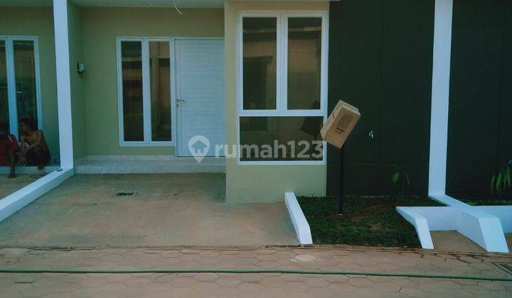 Rumah di Dekat villa nusa indah 5 SHM Baru jati asih 1