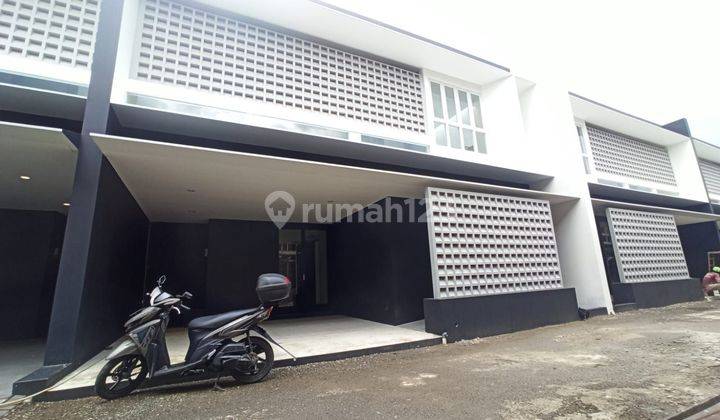 Rumah di Caman 2 Lantai SHM Barat Baru 1