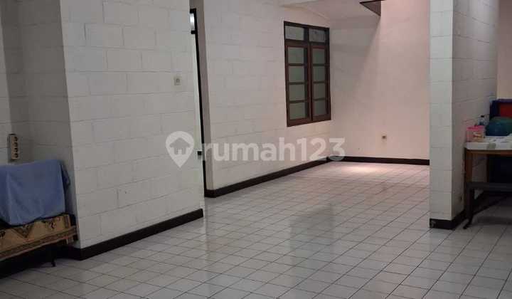 Dekat Akses Tol, Rumah, 2 Lantai, SHM, Dekat Akses Transjakarta, Siap Huni Dekat Akses Tol, Rumah, 2 Lantai, SHM, Dekat Akses Transjakarta, Siap Huni