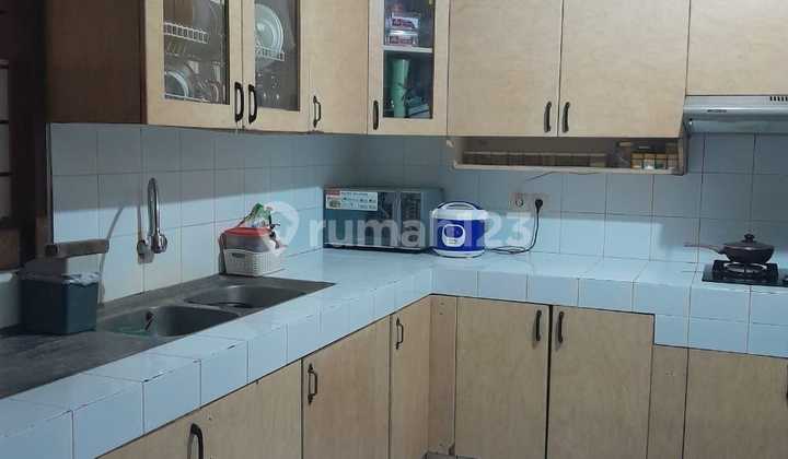 Rumah Bagus Unfurnished SHM Duren Sawit, Jakarta Timur 2