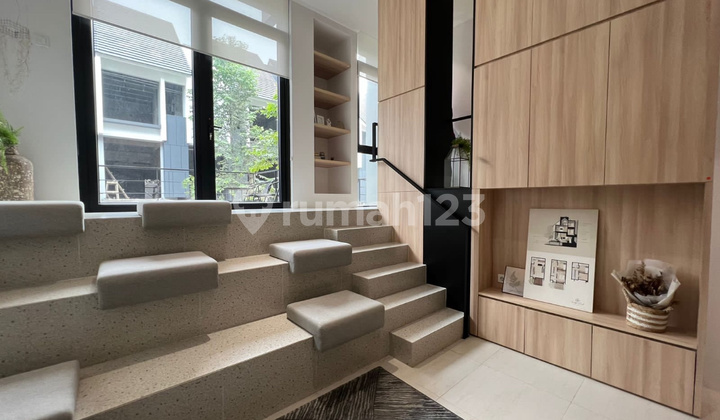  Rumah Modern 3 Lantai Bagus Jagakarsa Jakarta Selatan 2
