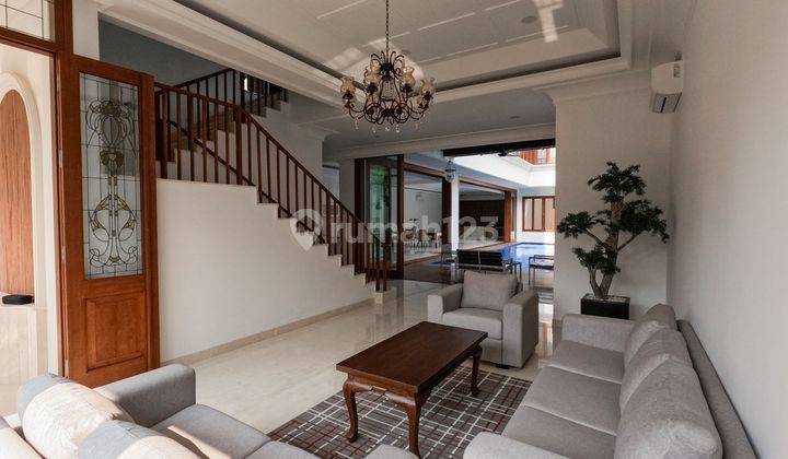 Rumah Modern Mewah di Kemang Jakarta Selatan 2 Lantai Bagus 2