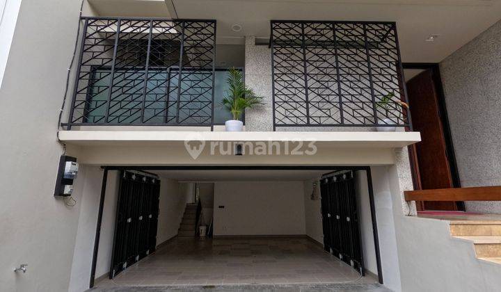 Turun Harga Rumah Modern Minimalis di Kemang  Jakarta Selatan  2