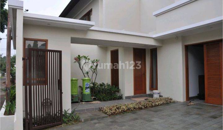 Rumah Modern Tropis  Bagus di Cipete Jakarta Selatan 2 Lantai 2