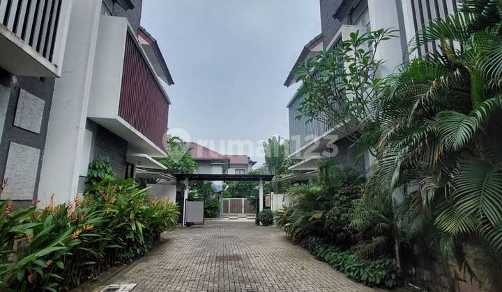 For Rent Beautiful Fully Furnished House in Kemang, South Jakarta