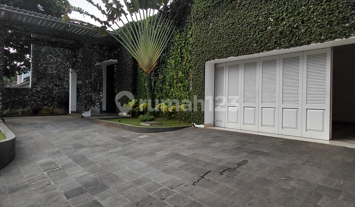 Good House in Cipete Ready to Occupy Near MRT Station and Toll Access