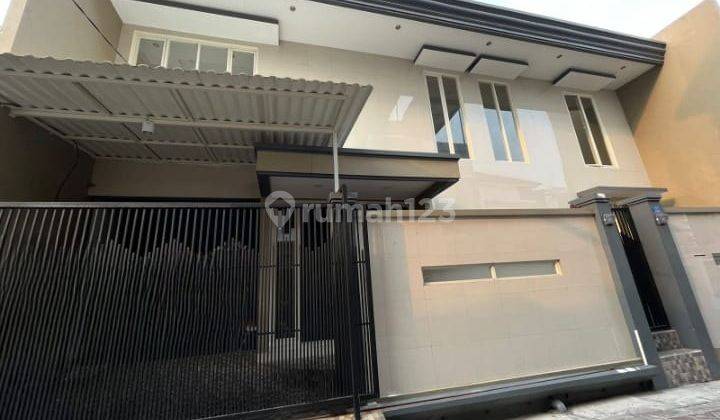 Rumah Minimalis 2 Lantai Mulyosari Baru, Surabaya 1