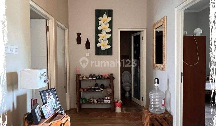 Rumah Asri Villa Valencia 2 Lantai Minimalis  2