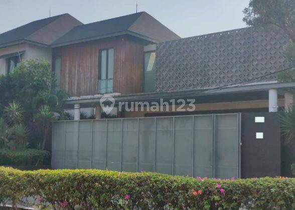 Dijual Rumah Mewah Homey Full Furnished Kupang Indah 1