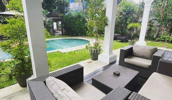 Villa Batubelig Seminyak Kuta 2