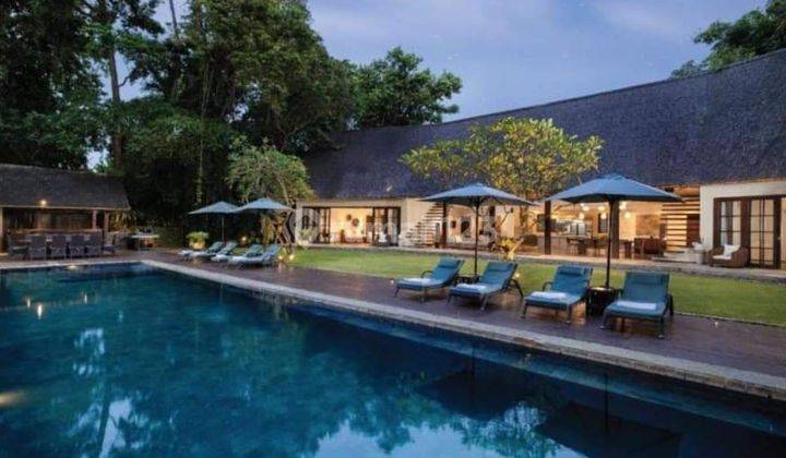 Villa mewah kerobokan kuta dekat canggu 2