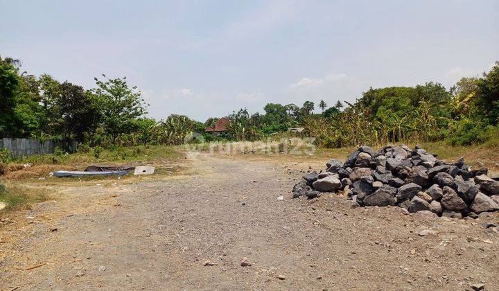 Land in the Tegal Besar beach area, Klungkung 2