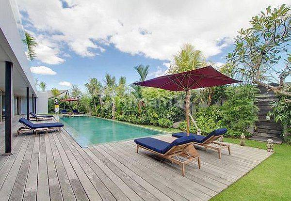 Villa view sawah padonan canggu 2