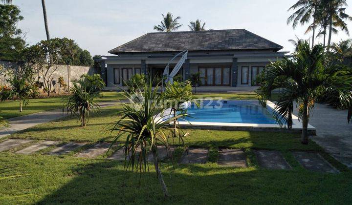 Villa Los Perancak Negara Beach 1