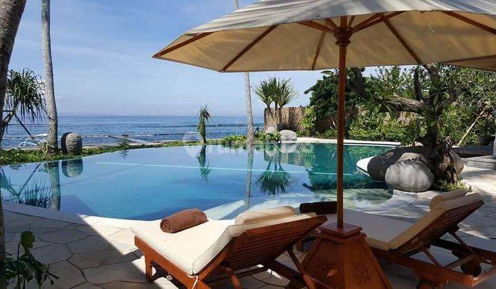 Villa depan pantai candi dasa karangasem 2