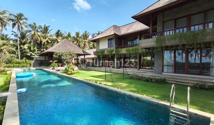 Villa view Laut pantai saba gianyar 1