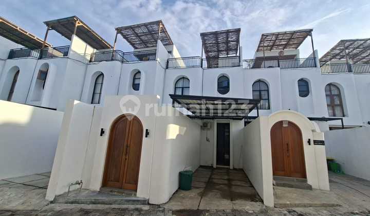 Villa Santorini Balangan Ungasan