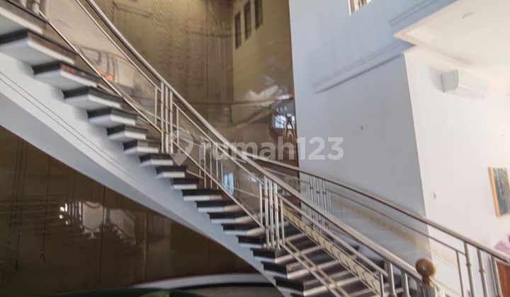 Rumah Mewah Nangka Gatsu Tengah Denpasar 2