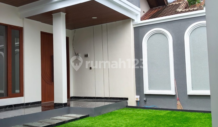 Semi Villa House West Denpasar 2