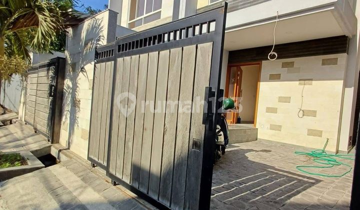 Rumah Tukad Badung Renon Denpasar