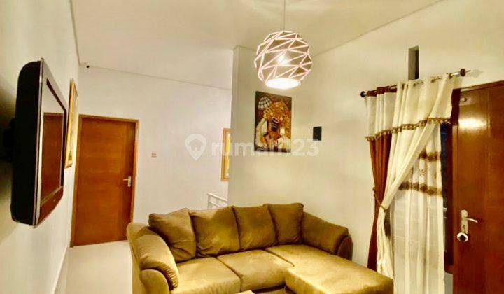 Disewakan rumah cantik Harga di bawah pasar BUC 2