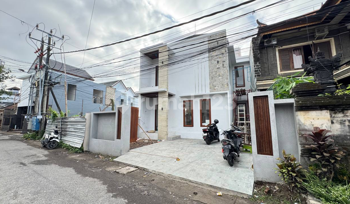For Sale Ready-to-Occupy House on Teuku Umar Street Near Level 21 Mall & Hospital