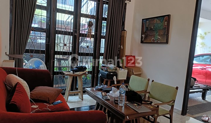 Disewakan Rumah Mewah Furnished Di Kerobokan Deket Tempat Wisata 2