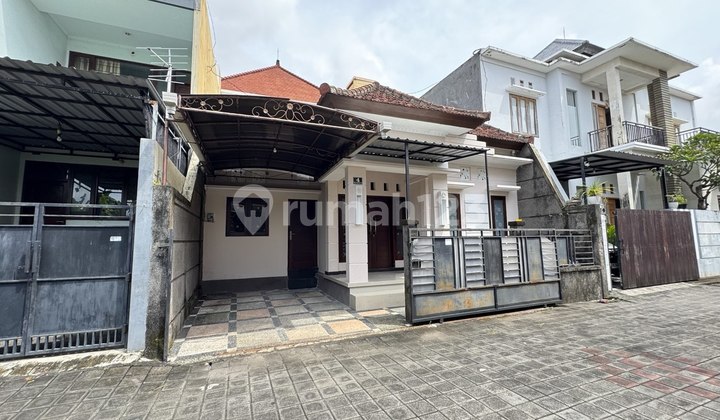 For Sale: Ready-to-Occupy Minimalist House in Strategic Tukad Petanu Location 2
