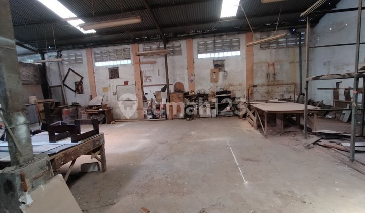 Gudang / Workshop Siap Huni Di Gunung Batu Pasteur Gudang / Workshop Siap Huni Di Gunung Batu Pasteur