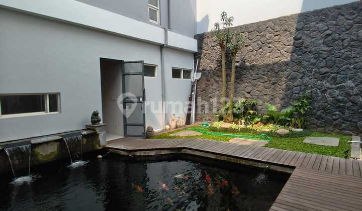 Luxury Home With Large Garden Ready To Live In Rambut Kasih KBP Luxury Home With Large Garden Ready To Live In Rambut Kasih KBP