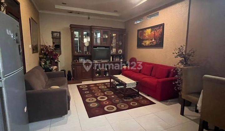 Rumah semi furnished bagus  di TKI 2 2