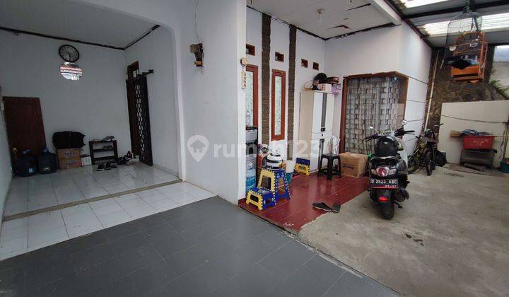 MURAH !! Rumah 1,5 lantai siap huni di Tki 1 1