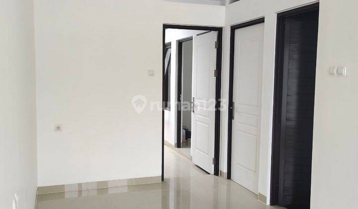 Rumah minimalis 3 kamar siap huni di Cikoneng 2