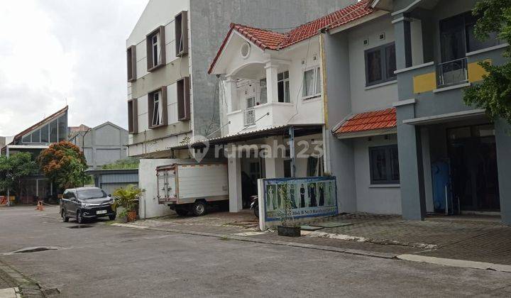 Rumah 2 Lantai siap huni di Holis regency 1