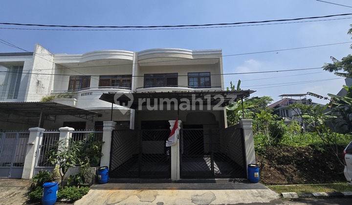 Rumah 2 Lantai Furnish Siap Huni Di Istana Regency 2 Pasteur 1