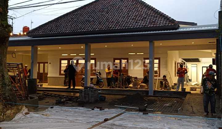 Ruang Usaha Sudah Renovasi Di Sayap Cipaganti