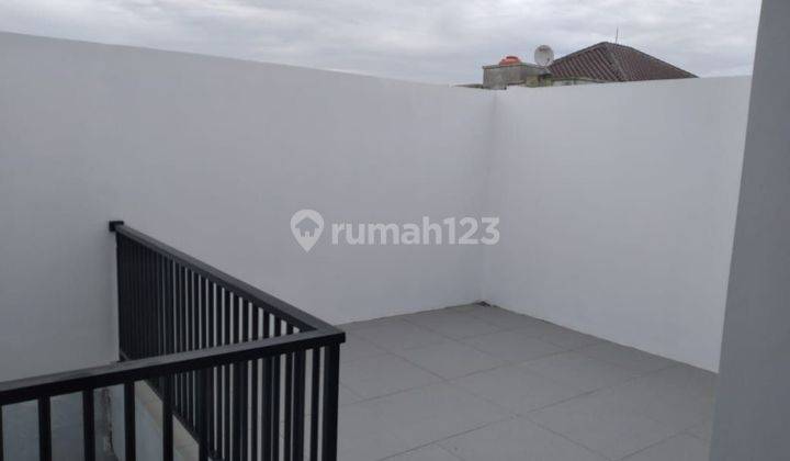 Rumah 2 Lantai Baru Model Scandinavian Di Arcamanik  2