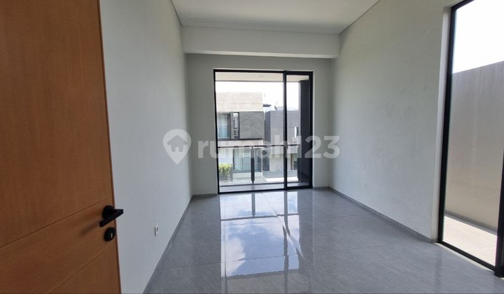 Rumah Baru 2 Lantai Siap Huni Di Setra Duta  2