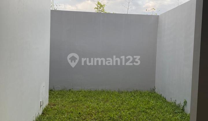 Rumah Tumbuh Minimalis 2 Lantai di Podomoro 2