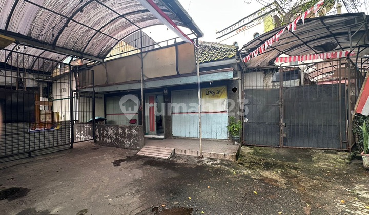 Rumah Tua Itung Tanah Di Mainroad Lengkong Besar