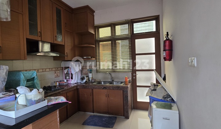 House + 29-Door Boarding Near Maranatha University Sukajadi House + 29-Door Boarding Near Maranatha University Sukajadi