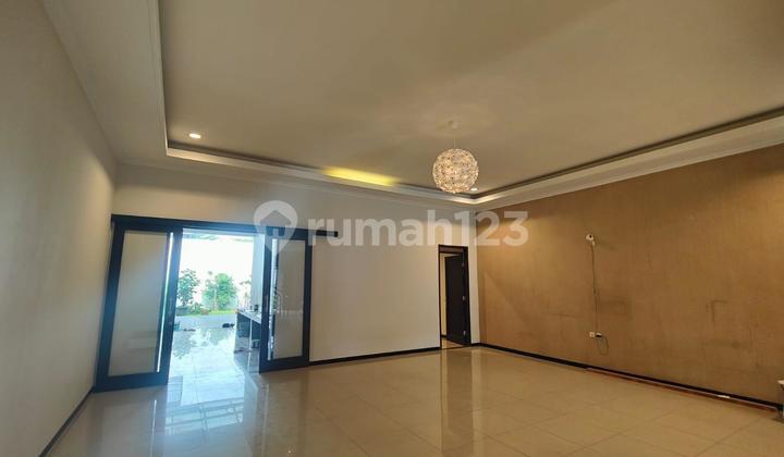 Semi-Furnished Nice Luxury House Mekar Wangi 2