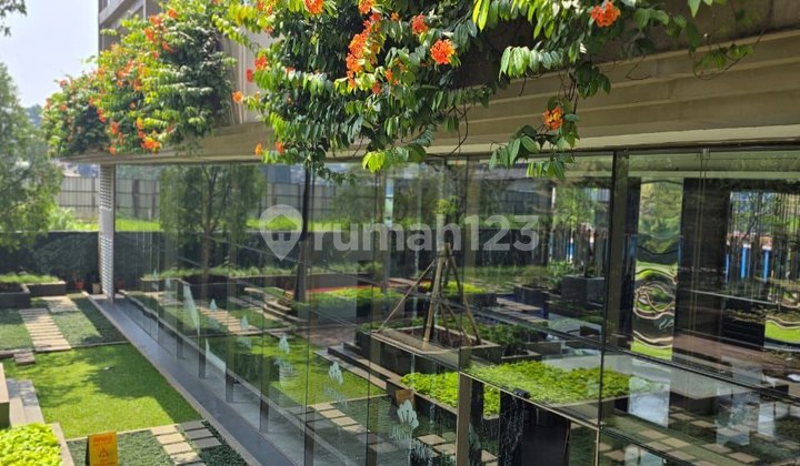 Apartemen Furnished 1 Kamar Tidur Luas Di Landmark Apt