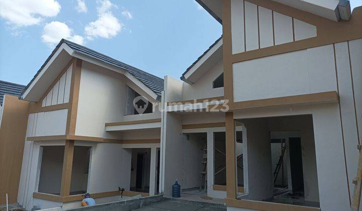 Rumah di jual dekat pusat kota pamulang tangerang selatan BSD serpong ciputat Jakarta depok bogor 1