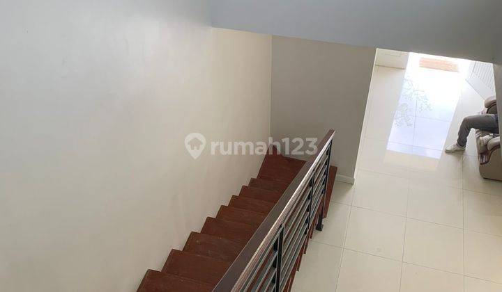 Rumah Di Jual Dia Lantai Dekat Pusat Kota Tangerang Jakarta 2