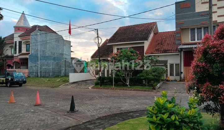 ORCHID GARDEN JEMBER HOUSE CHEAP ANG.A075 1