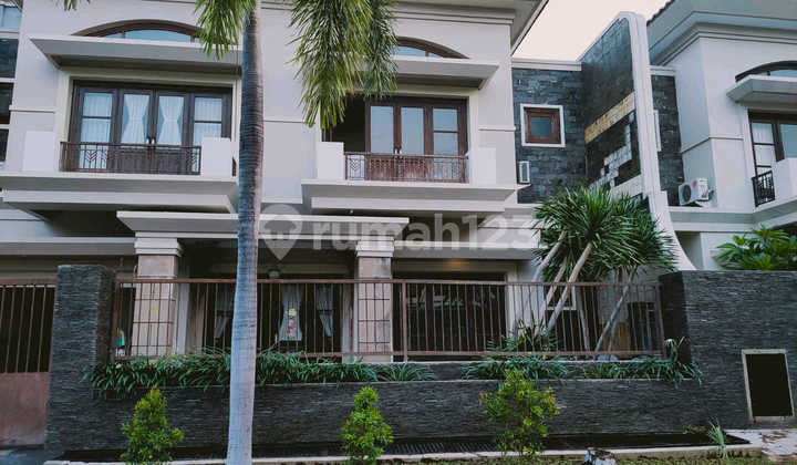 Rumah Central Park Klampis Surabaya Ang.a064