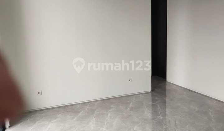 Citraland Surabaya House Rik.nw294